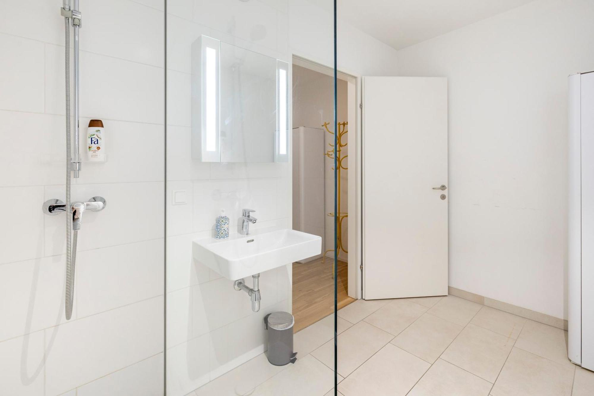 Central Station Loft - Amazing View In City Center - Jupihome Wien Ngoại thất bức ảnh