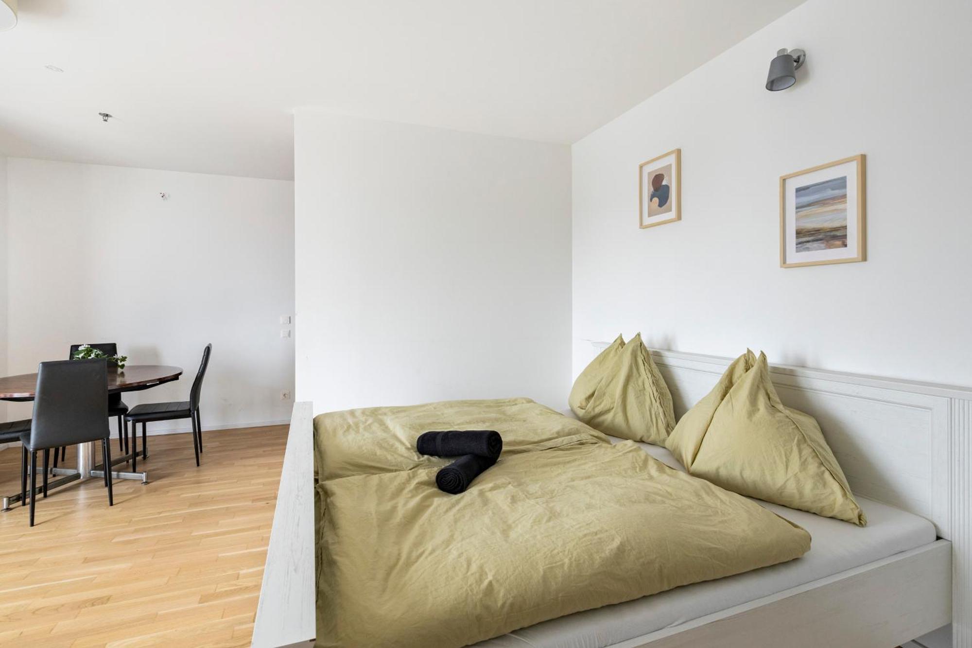 Central Station Loft - Amazing View In City Center - Jupihome Wien Ngoại thất bức ảnh